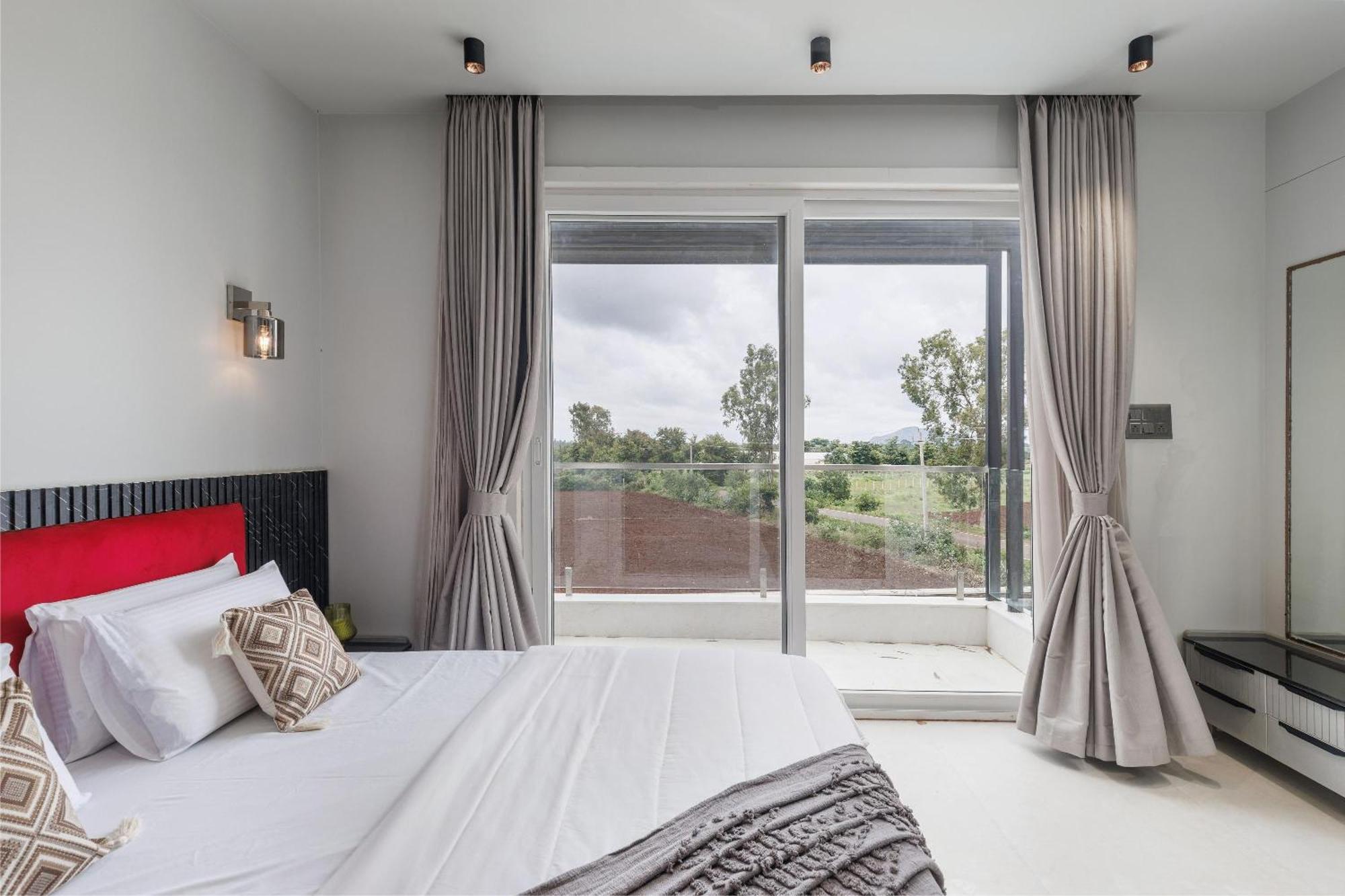 Celestial Sapphire Villa Pvt Pool Veg Food 4Bhk Dod Ballapur Exterior photo